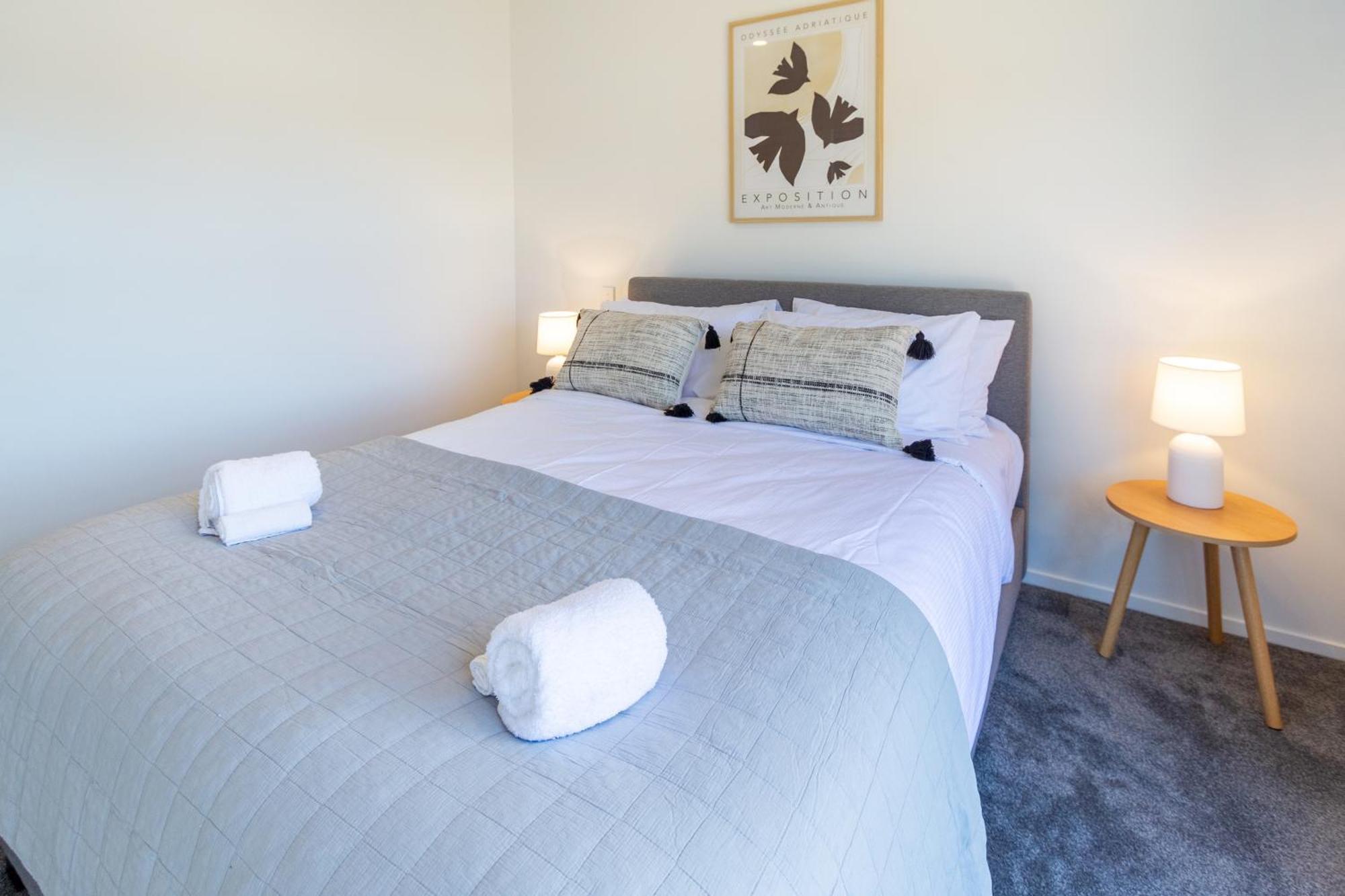 Апартаменты Chic 2-Bed Gem: Trust Arena Proximity - West Akl Окленд Экстерьер фото